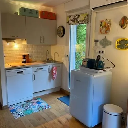 Appartement Nice Apt For 4 In Antibes *
